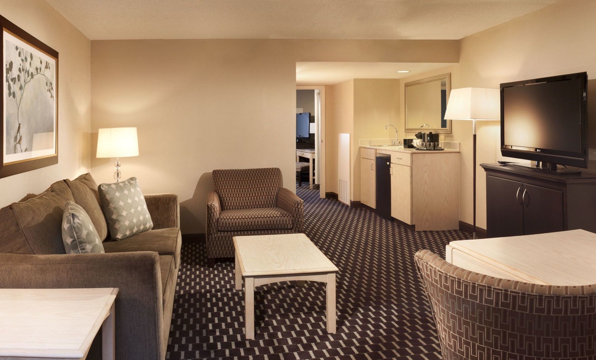 Embassy Suites By Hilton Houston Near The Galleria Стая снимка