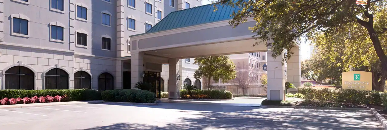 Embassy Suites By Hilton Houston Near The Galleria Екстериор снимка