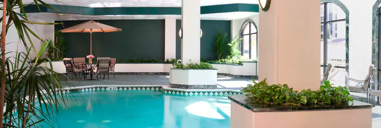 Embassy Suites By Hilton Houston Near The Galleria Екстериор снимка